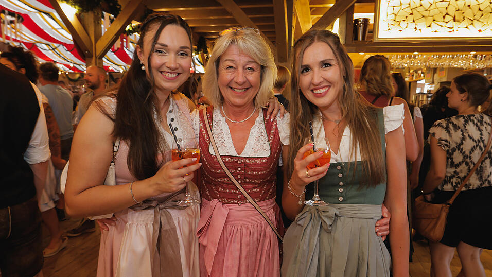 Die Partybilder vom Samstag, 10. August 2024, aus dem Festzelt Kr&ouml;nner.