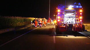 Der Unfall soll sich gegen 1 Uhr nachts ereignet haben. Der Unfall soll sich gegen 1 Uhr nachts ereignet haben.