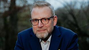 Karl Schenk Graf von Stauffenberg, FDP-Kreisrat aus Unterfranken und Enkel von Claus Schenk Graf von Stauffenberg, soll neuer Generalsekretär der Liberalen in Bayern werden. Karl Schenk Graf von Stauffenberg, FDP-Kreisrat aus Unterfranken und Enkel von Claus Schenk Graf von Stauffenberg, soll neuer Generalsekretär der Liberalen in Bayern werden.