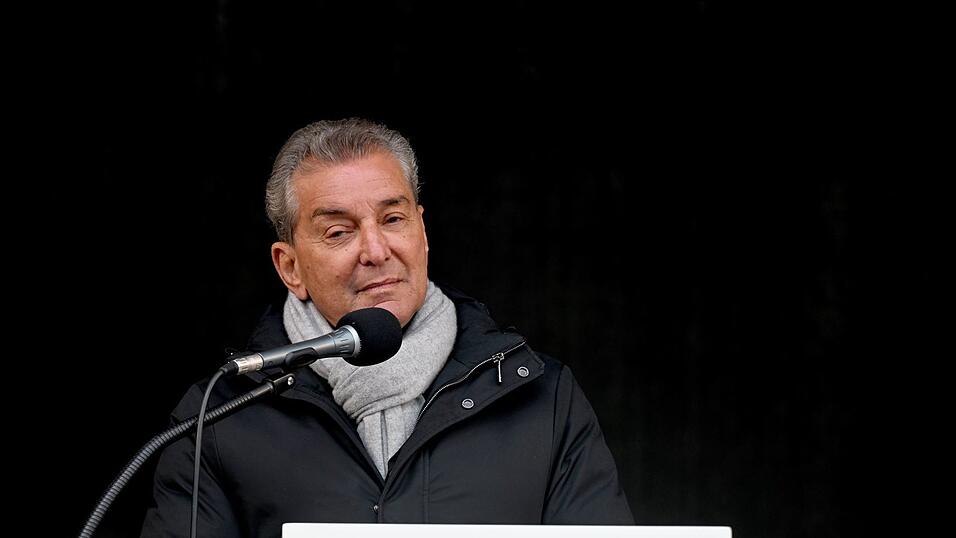 F&uuml;r seine Rede beim Zukunftskongress der Gr&uuml;nen in Berlin erhielt Michel Friedman viel Applaus. (Archivfoto)