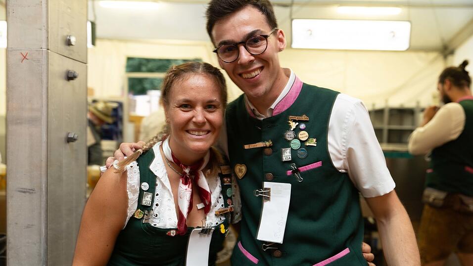 Die Partybilder vom Freitag, 7. August, aus dem Festzelt Weckmann. Die Partybilder vom Freitag, 7. August, aus dem Festzelt Weckmann.