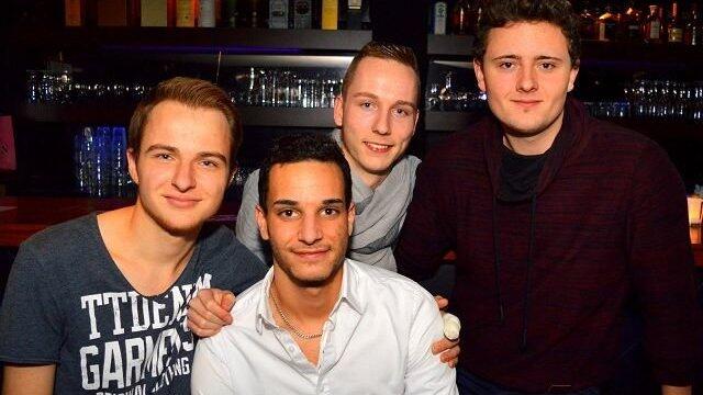 Auch in der Straubinger Diskothek Onyx wurde am Wochenende wild gefeiert. Auch in der Straubinger Diskothek Onyx wurde am Wochenende wild gefeiert.