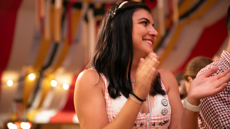 Die Partybilder vom Donnerstag, 14. August, aus dem Festzelt Krönner. Die Partybilder vom Donnerstag, 14. August, aus dem Festzelt Krönner.