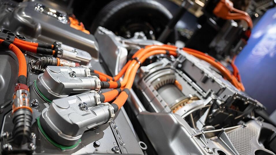 Die Produktion von Lithiumbatterien für Elektro-Autos steigt, zugleich ist die Abhängigkeit von China groß. (Archivbild) Die Produktion von Lithiumbatterien für Elektro-Autos steigt, zugleich ist die Abhängigkeit von China groß. (Archivbild)