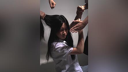 Die Gewalt an den Schulen nimmt zu.