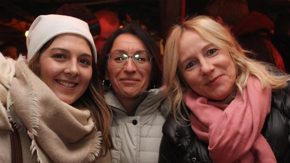 In Landshut lockten am Wochenende der Kunsthandwerkermarkt und die H&uuml;ttengaudi zahlreiche Besucher an.