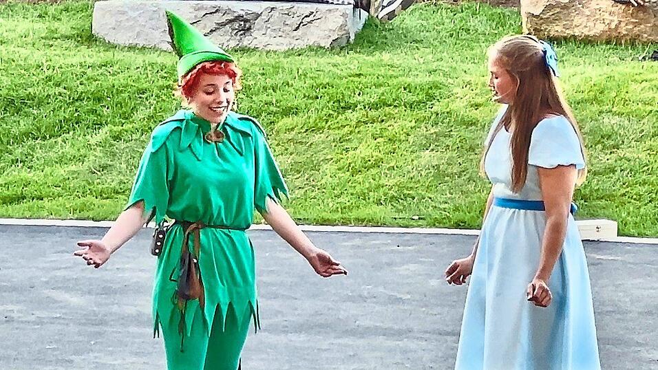 Peter Pan ist ab Freitagabend auf der Waldb&uuml;hne unterwegs.