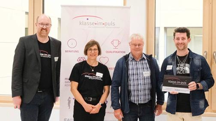 Bei der Auszeichnung in M&uuml;nchen: Prof. Dr. Johannes Hasselhorn, Ministerialdirigentin Dr. Christine Modesto, Roland H&auml;ring, Dominik Gabler (v.l.)