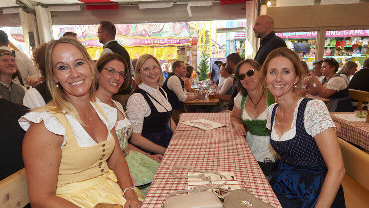 Die Partybilder vom Mittwoch, 13. August, aus dem Festzelt Lechner. Die Partybilder vom Mittwoch, 13. August, aus dem Festzelt Lechner.