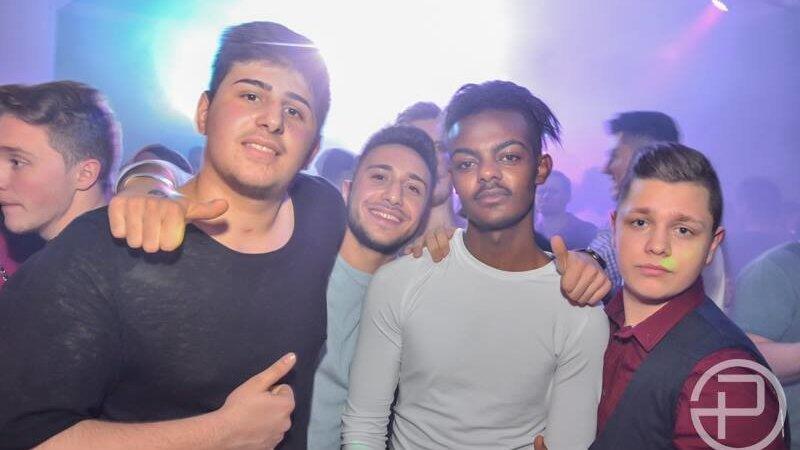 Gleich bei der Eröffnung platzte die neue Diskothek Peggy P. aus allen Nähten. Gleich bei der Eröffnung platzte die neue Diskothek Peggy P. aus allen Nähten.