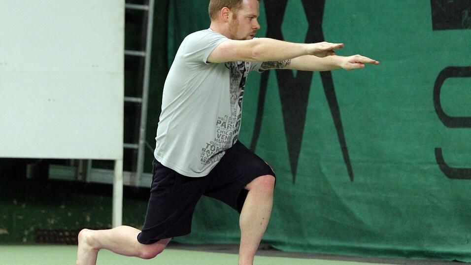 Wir haben Tigers-St&uuml;rmer Ren&eacute; R&ouml;thke beim 'Rock Your Body'-Bootcamp besucht. (Foto: Fabian Ro&szlig;mann)