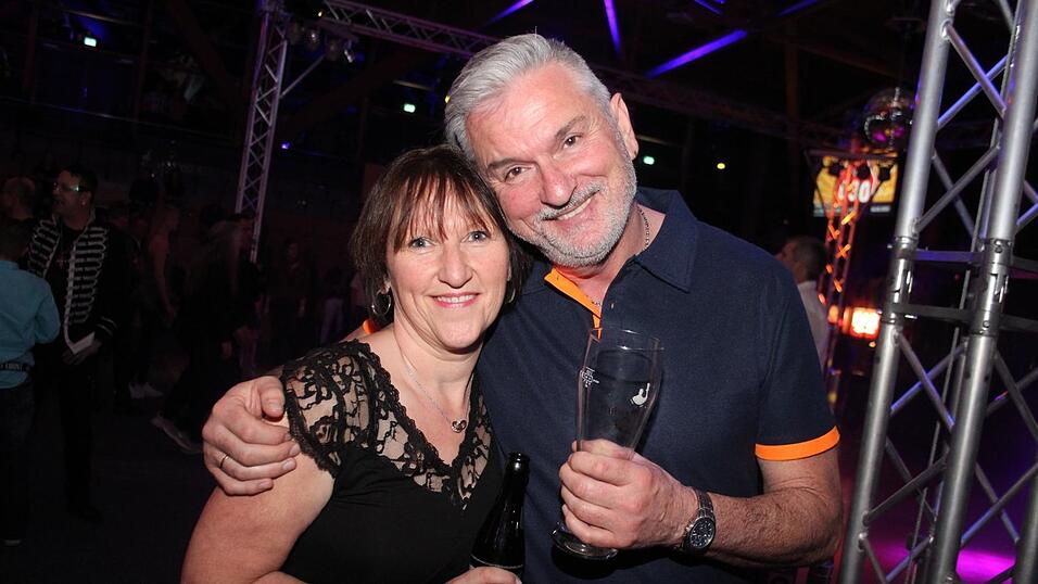 So schön war die Ü30-Party in Essenbach. So schön war die Ü30-Party in Essenbach.