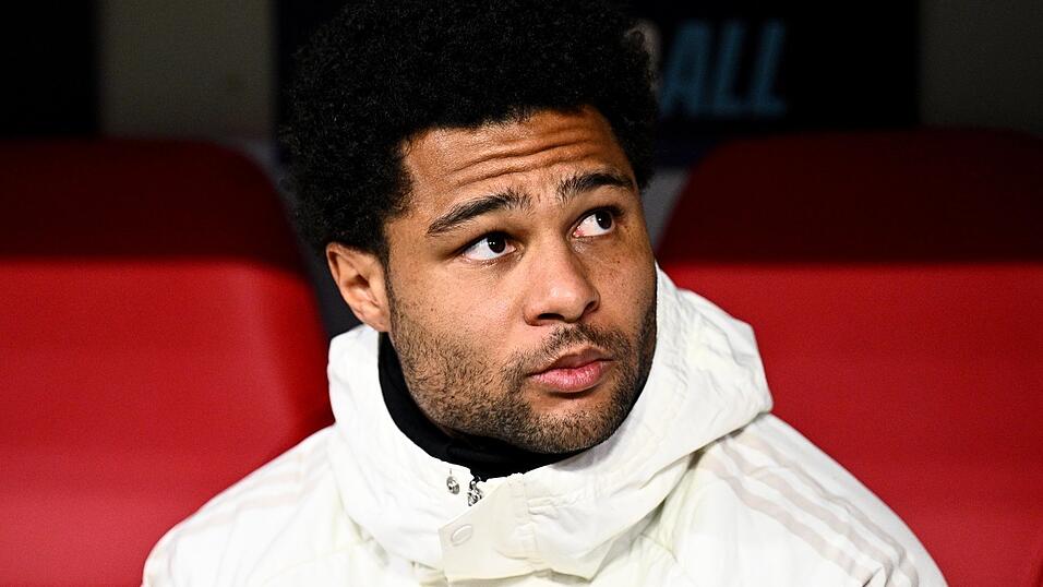 Serge Gnabry ist bei der Weihnachtsfeier des Simbacher Bayern-Fanclub Bavaria 12 Mitte Dezember zu Gast. Serge Gnabry ist bei der Weihnachtsfeier des Simbacher Bayern-Fanclub Bavaria 12 Mitte Dezember zu Gast.