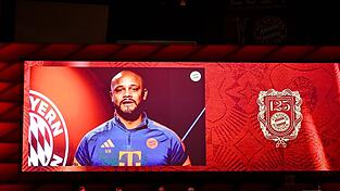 Vincent Kompany meldete sich mitten in der PSG-Vorbereitung mit einer Video-Botschaft bei den Mitgliedern.