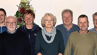 Die neue Vorstandschaft der „Neuen Liste Buch“ (v.l.) Stephan Boerboom, Klaus-Dieter Mack, Hans Seisenberger, Marie-Luise Leidorf, Manfred Körner, Andreas Ostermaier und Günther Raschel. Die neue Vorstandschaft der „Neuen Liste Buch“ (v.l.) Stephan Boerboom, Klaus-Dieter Mack, Hans Seisenberger, Marie-Luise Leidorf, Manfred Körner, Andreas Ostermaier und Günther Raschel.