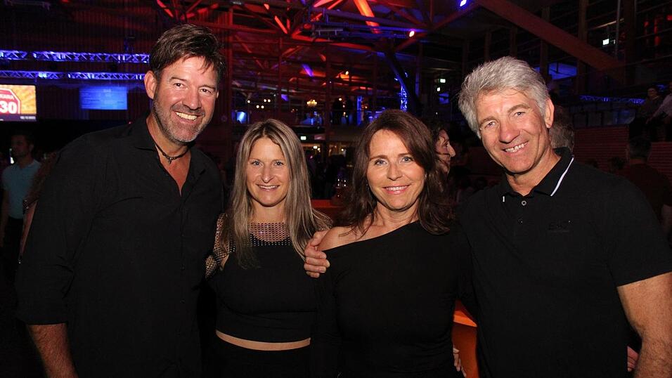 Auf der Eskara &Uuml;30-Party in Essenbach war wieder viel los.