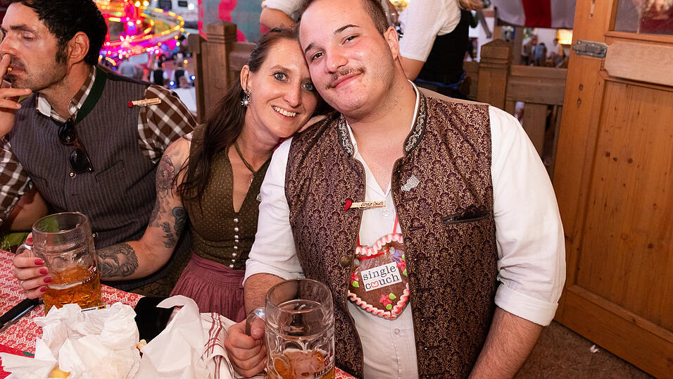 Die Partybilder vom Sonntag, 13. August 2023, aus dem Festzelt Krönner. Die Partybilder vom Sonntag, 13. August 2023, aus dem Festzelt Krönner.