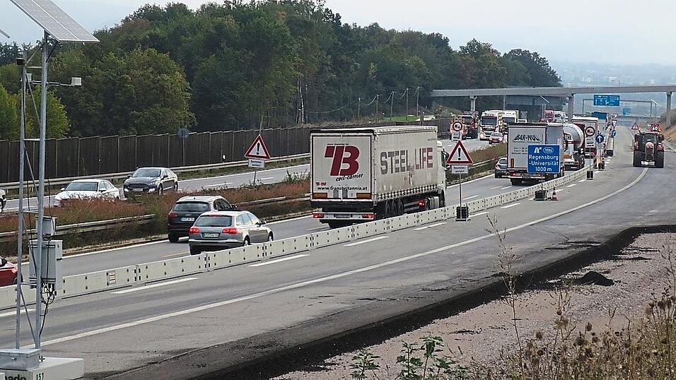 Verkehrsteilnehmer müssen in den nächsten Wochen rund um die A 3 mit Behinderungen rechnen. Verkehrsteilnehmer müssen in den nächsten Wochen rund um die A 3 mit Behinderungen rechnen.