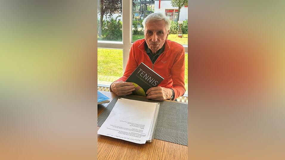 Mit 83 Jahren ist Josef Boxberger immer noch begeisterter Tennisspieler. Mit 83 Jahren ist Josef Boxberger immer noch begeisterter Tennisspieler.