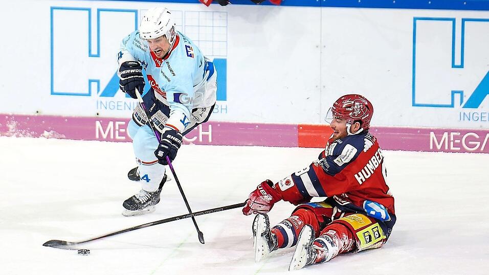 Von wegen auf dem Hosenboden gelandet - die DSC-ler finden wie hier Verteidiger Brett Humberstone derzeit stets einen Weg, erfolgreich zu sein.