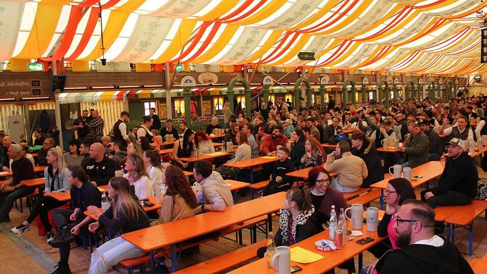 Die sch&ouml;nsten Bilder vom 21. Starkbierfest in Landshut.