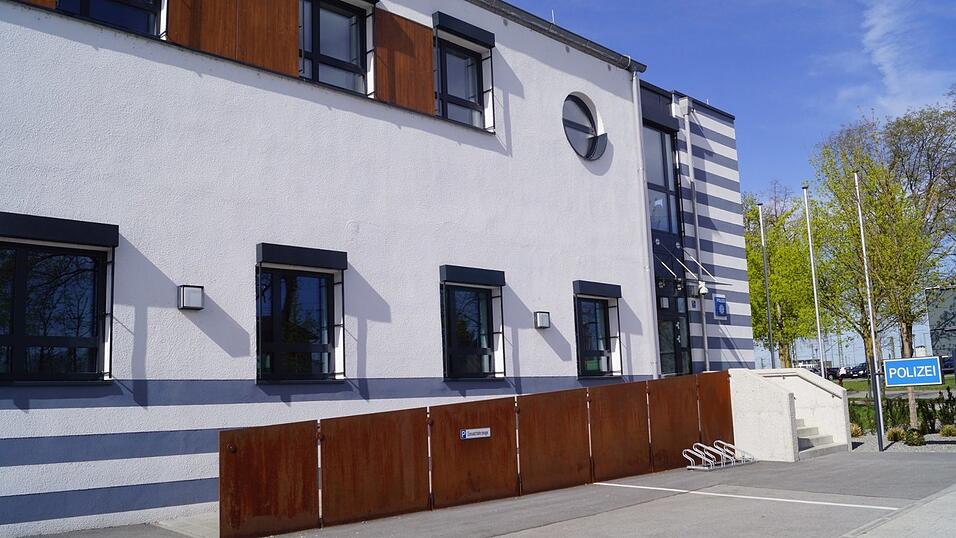 Hier finden Sie aktuelle Polizeimeldungen. (Symbolbild) Hier finden Sie aktuelle Polizeimeldungen. (Symbolbild)