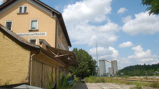 Der Walhalla-Bahnhof könnte einer der Haltepunkte einer Stadtumlandbahn sein.