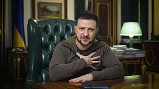 Selenskyj spricht von sechs Milliarden Euro Verlust, die Russlands &Ouml;lindustrie seit Jahresbeginn infolge von Drohnenangriffen zu verkraften hat. (Archivbild)