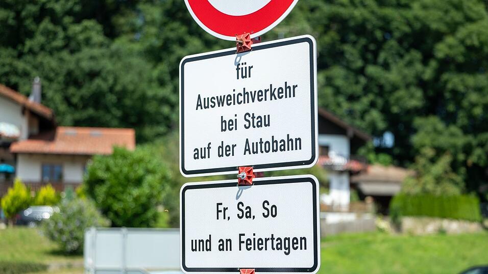 Am Wochenende will die Polizei die Verbote besonders genau kontrollieren. (Symbolbild) Am Wochenende will die Polizei die Verbote besonders genau kontrollieren. (Symbolbild)
