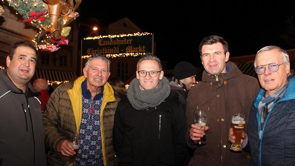 Das sind die Bilder vom Samstag auf dem Landshuter Christkindlmarkt. Das sind die Bilder vom Samstag auf dem Landshuter Christkindlmarkt.