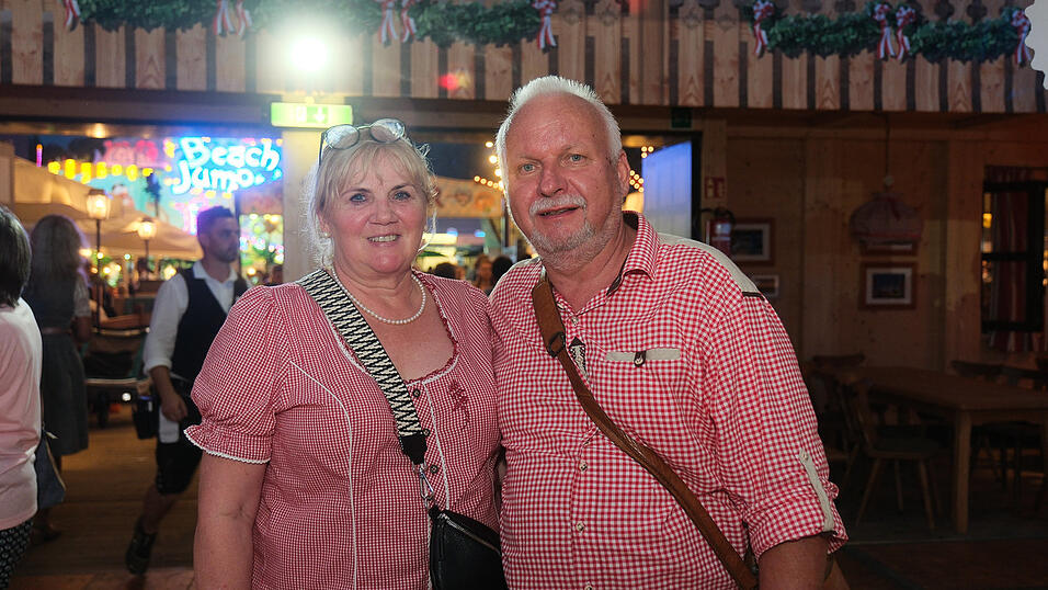 Die Partybilder vom Mittwoch, 16. August 2023, aus dem Festzelt Reisinger. Die Partybilder vom Mittwoch, 16. August 2023, aus dem Festzelt Reisinger.