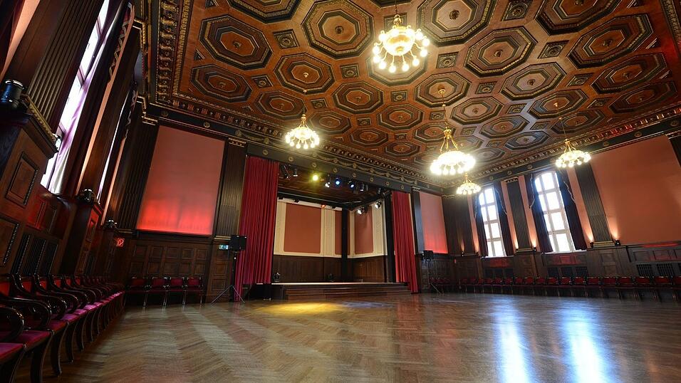 Blick in den Meistersaal, der als Hansa Studio 2 im Sommer 1977 Ort der Aufnahme von «Heroes» war. (Archivbild) Blick in den Meistersaal, der als Hansa Studio 2 im Sommer 1977 Ort der Aufnahme von «Heroes» war. (Archivbild)
