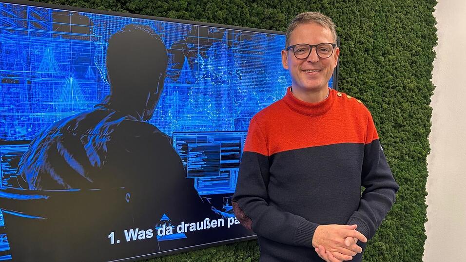 Tobias Rademann ist Geschäftsführer der R.iT GmbH im Chamer Süden. Tobias Rademann ist Geschäftsführer der R.iT GmbH im Chamer Süden.
