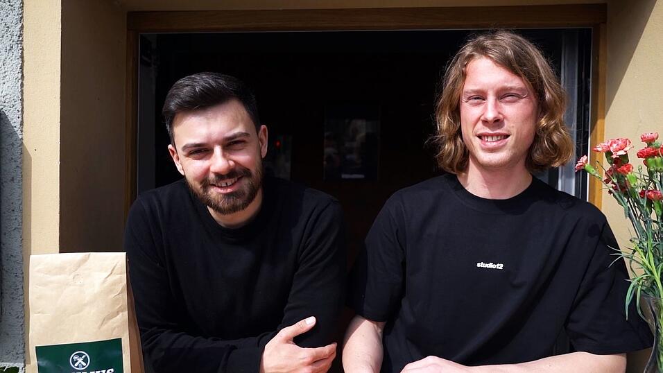 Die Jungs vom studio12 blicken optimistisch in die Zukunft. Die Jungs vom studio12 blicken optimistisch in die Zukunft.