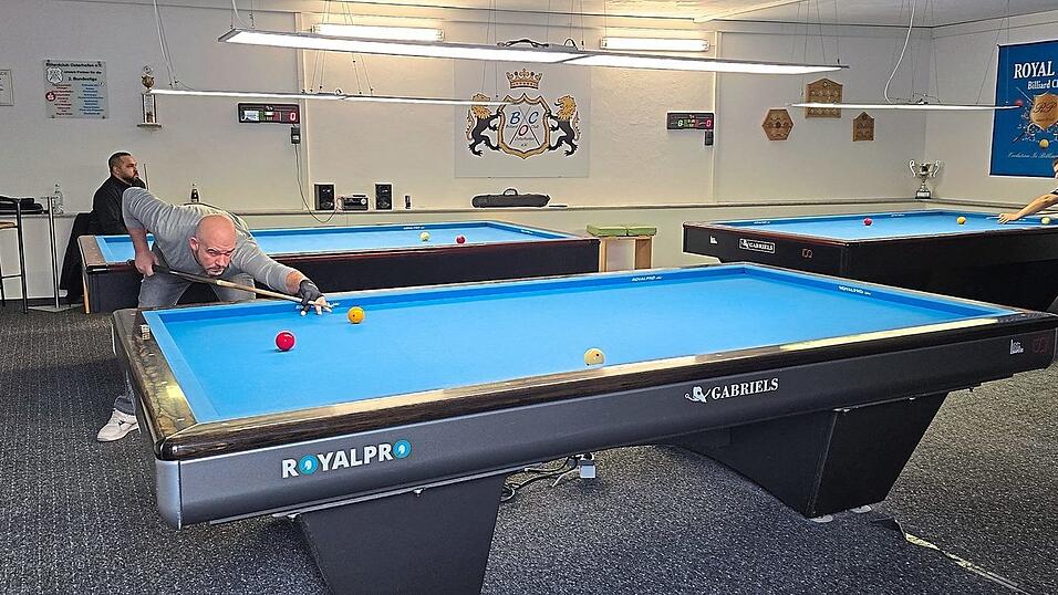 Das Glanzstück des neuen Erich-Fischer-Vereinsheims. Nun herrschen perfekte Trainings- und Turnierbedingungen. Das Glanzstück des neuen Erich-Fischer-Vereinsheims. Nun herrschen perfekte Trainings- und Turnierbedingungen.