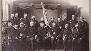 Die Männer der Freiwilligen Feuerwehr Mainburg im Jahre 1905.