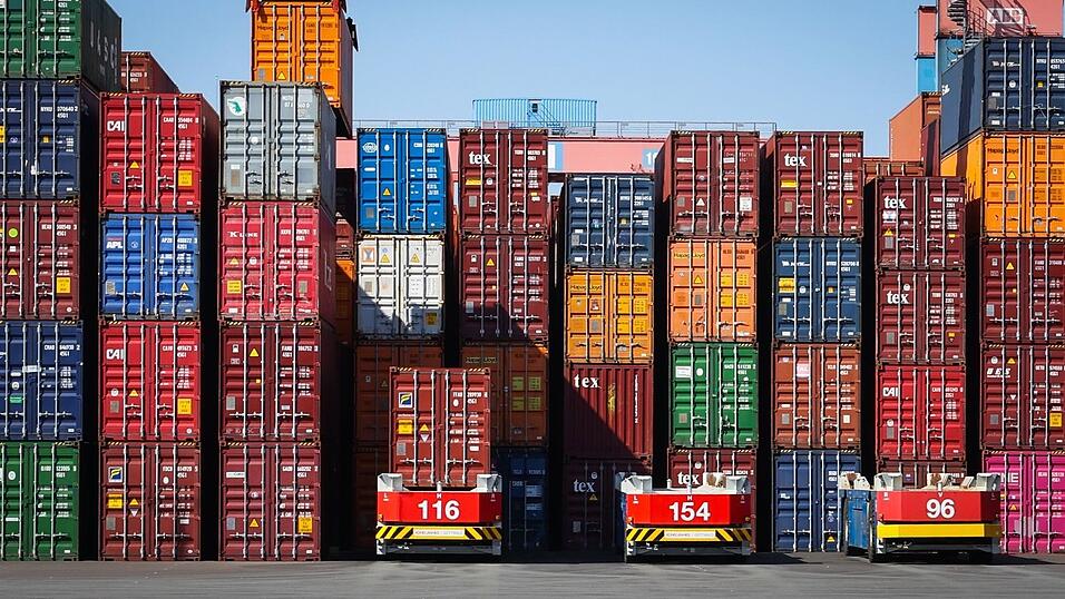 Mehr Handel, mehr Wachstum, mehr Jobs: Die EU-Kommission verspricht, dass die Vorteile des Merkur-Abkommens mögliche Nachteile klar überwiegen. (Archivbild)