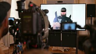 Ein 21-J&auml;hriger steht wegen seiner mutma&szlig;lichen Anschlagspl&auml;ne auf ein Konzert von Taylor Swift nun vor Gericht