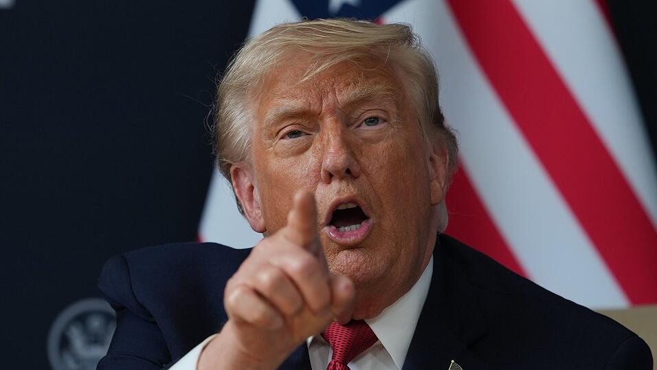 US-Präsident Donald Trump will Grönland unter die Kontrolle der Vereinigten Staaten bringen. (Archivbild) US-Präsident Donald Trump will Grönland unter die Kontrolle der Vereinigten Staaten bringen. (Archivbild)