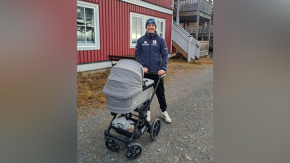 Biathlet Justus Strelow ist im August 2025 Vater eines Sohnes geworden. Biathlet Justus Strelow ist im August 2025 Vater eines Sohnes geworden.
