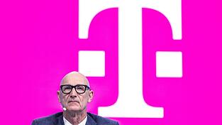Telekom-Chef Tim H&ouml;ttges: &laquo;KI ver&auml;ndert die Telekom von Grund auf.&raquo; (Archivbild)