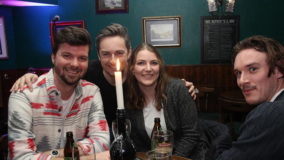 Im Irish Pub in Landshut spielte am Freitag die Band Kleine Terz. Im Irish Pub in Landshut spielte am Freitag die Band Kleine Terz.