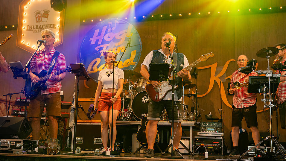 Die Partybilder vom Samstag, 19. August 2023, aus dem Festzelt Krönner. Die Partybilder vom Samstag, 19. August 2023, aus dem Festzelt Krönner.