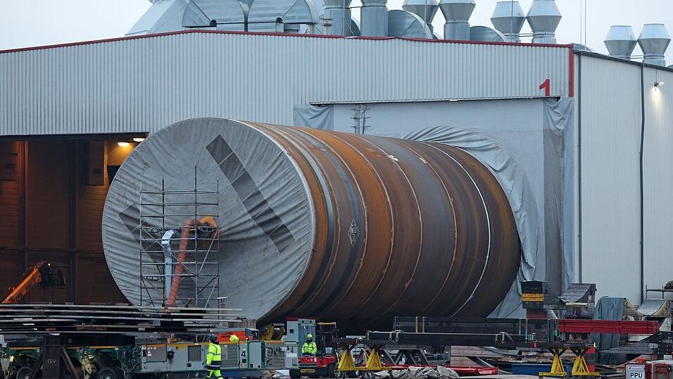 Hohe US-Zölle etwa auf Stahl belasten die deutsche Wirtschaft. Hohe US-Zölle etwa auf Stahl belasten die deutsche Wirtschaft.