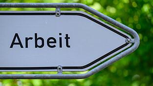 Zugewanderte Fachkr&auml;fte zieht es einer Studie zufolge deutlich h&auml;ufiger in Stadtstaaten und westdeutsche Bundesl&auml;nder. (Symbolbild)