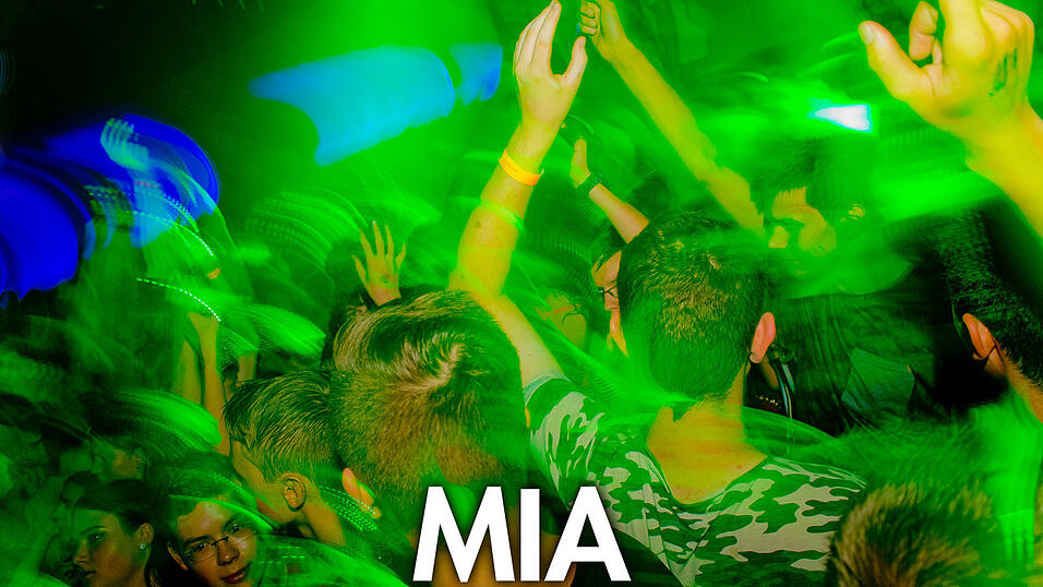 Beste Stimmung auf der Oberstufenparty im Mia Nightclub in Cham. Beste Stimmung auf der Oberstufenparty im Mia Nightclub in Cham.