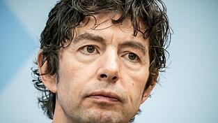 Virologe Christian Drosten meldet sich nach der Sommerpause mit seinem Podcast zur&uuml;ck.