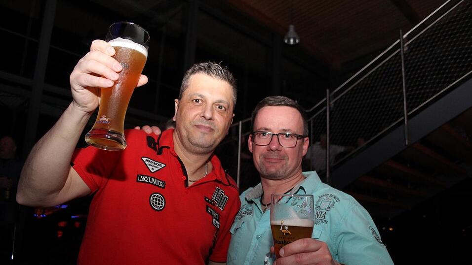 So schön war die Ü30-Party in Essenbach. So schön war die Ü30-Party in Essenbach.