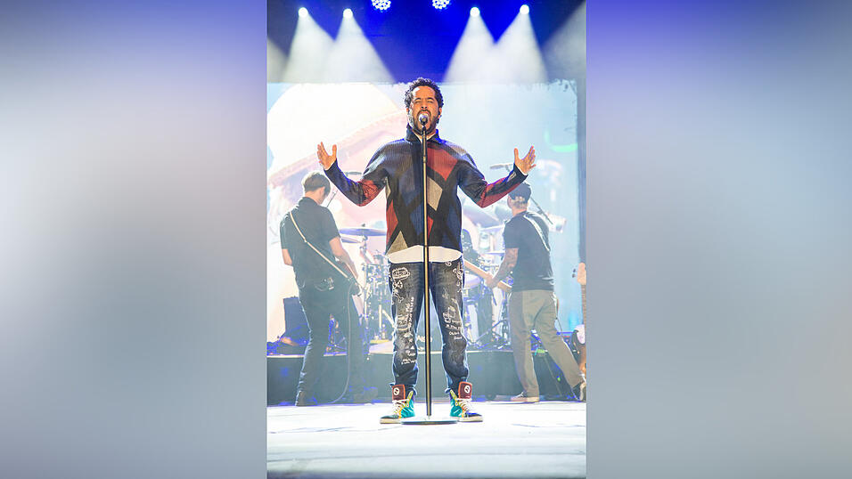 Der letzte Gig des Abends am Samstag: Adel Tawil. Foto: Ulli Scharrer