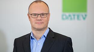 Robert Mayr, Chef des IT-Dienstleisters Datev, sieht Warnsignale im Mittelstand (Archivbild)